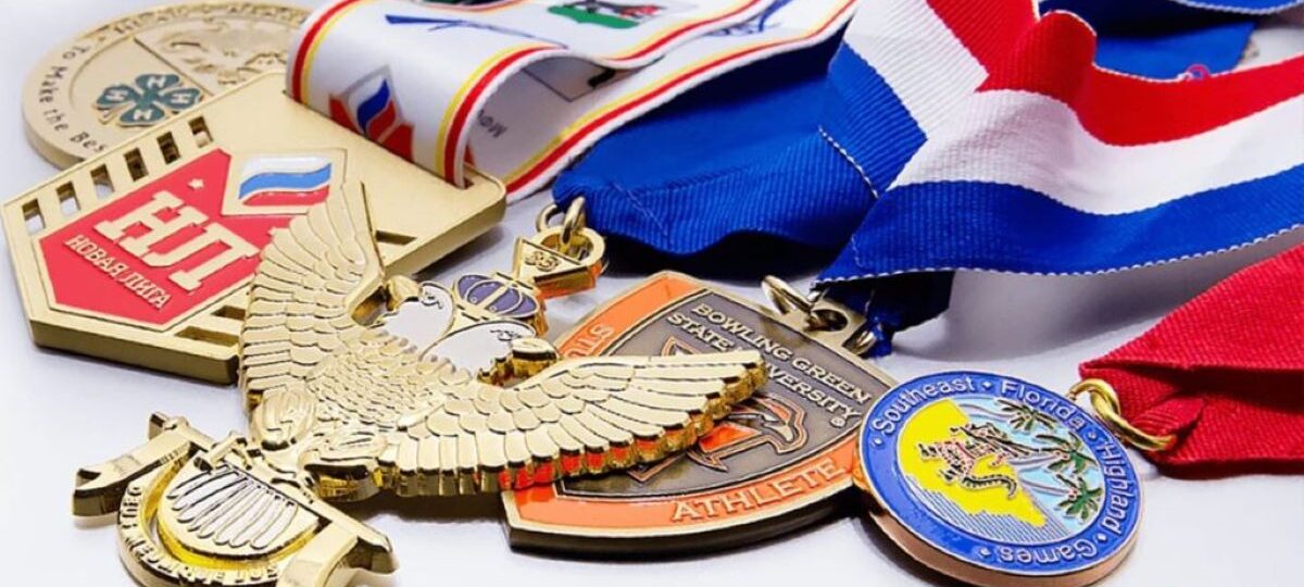 manufacturer of acrylic pins